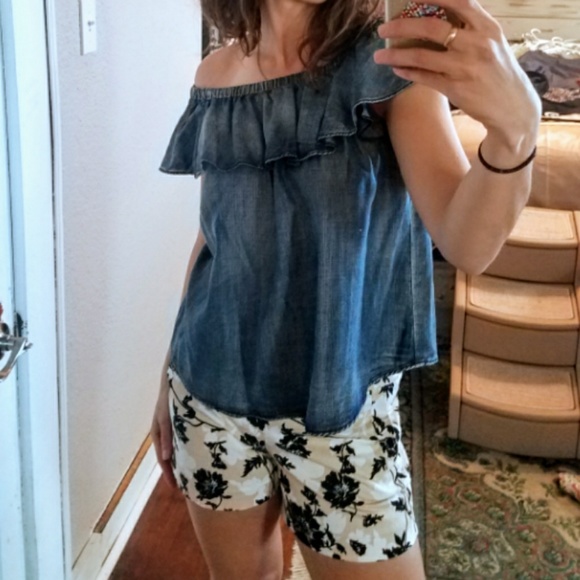 Laju Los Angeles Off-Shoulder Top - Picture 5 of 5